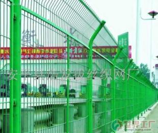 批發各類安全防護網 廣州篩網、安平絲網、石籠網、壓花網、護欄網浸塑網詳解